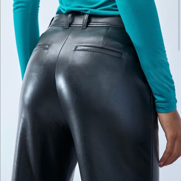 Aritzia Command Pant - Picture 2 of 5